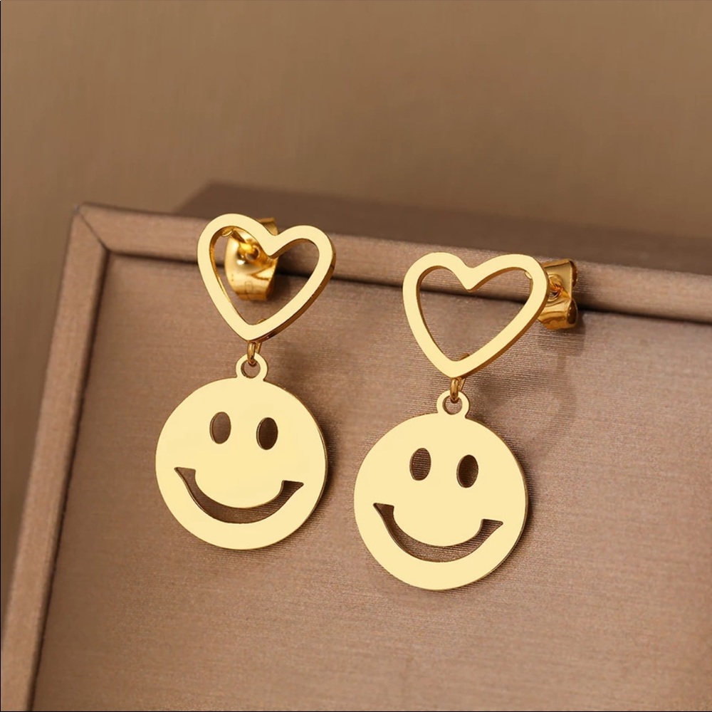SMILEY GOLD Dangle Earrings 14k Gold Plated With Gift Box